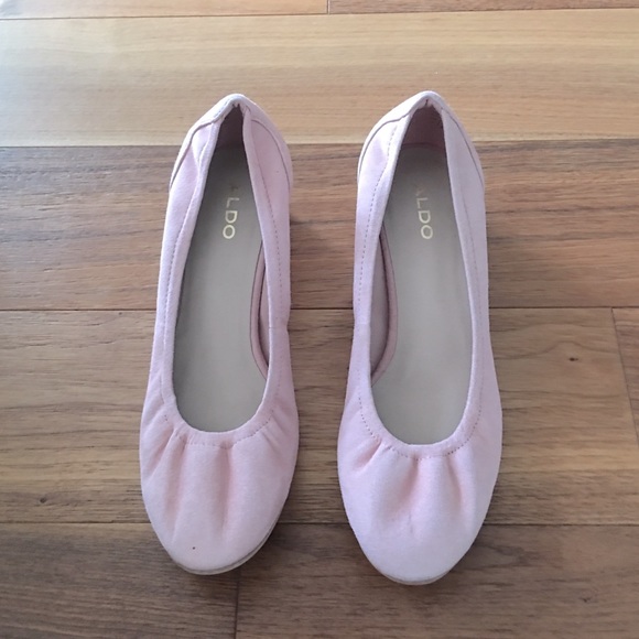 Brand new Aldo shoes - Size 7 - Picture 1 of 3